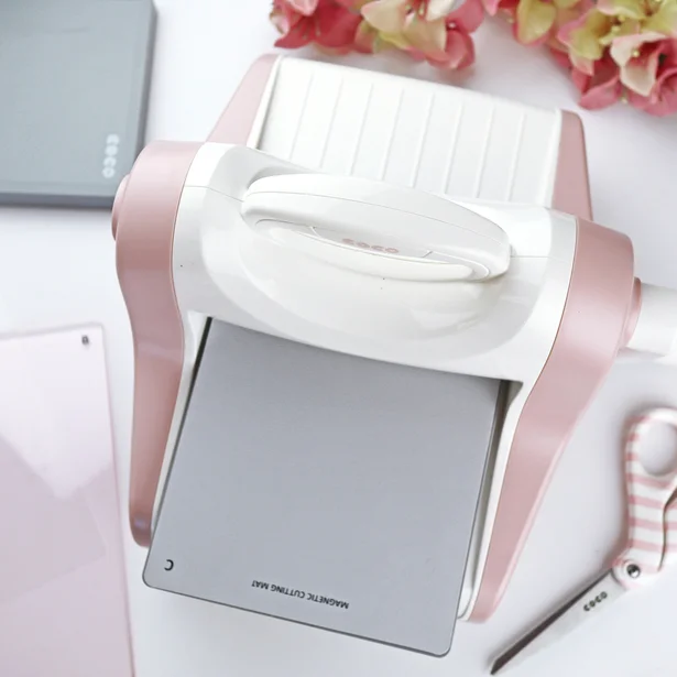 herramienta para corte y repujado 6"